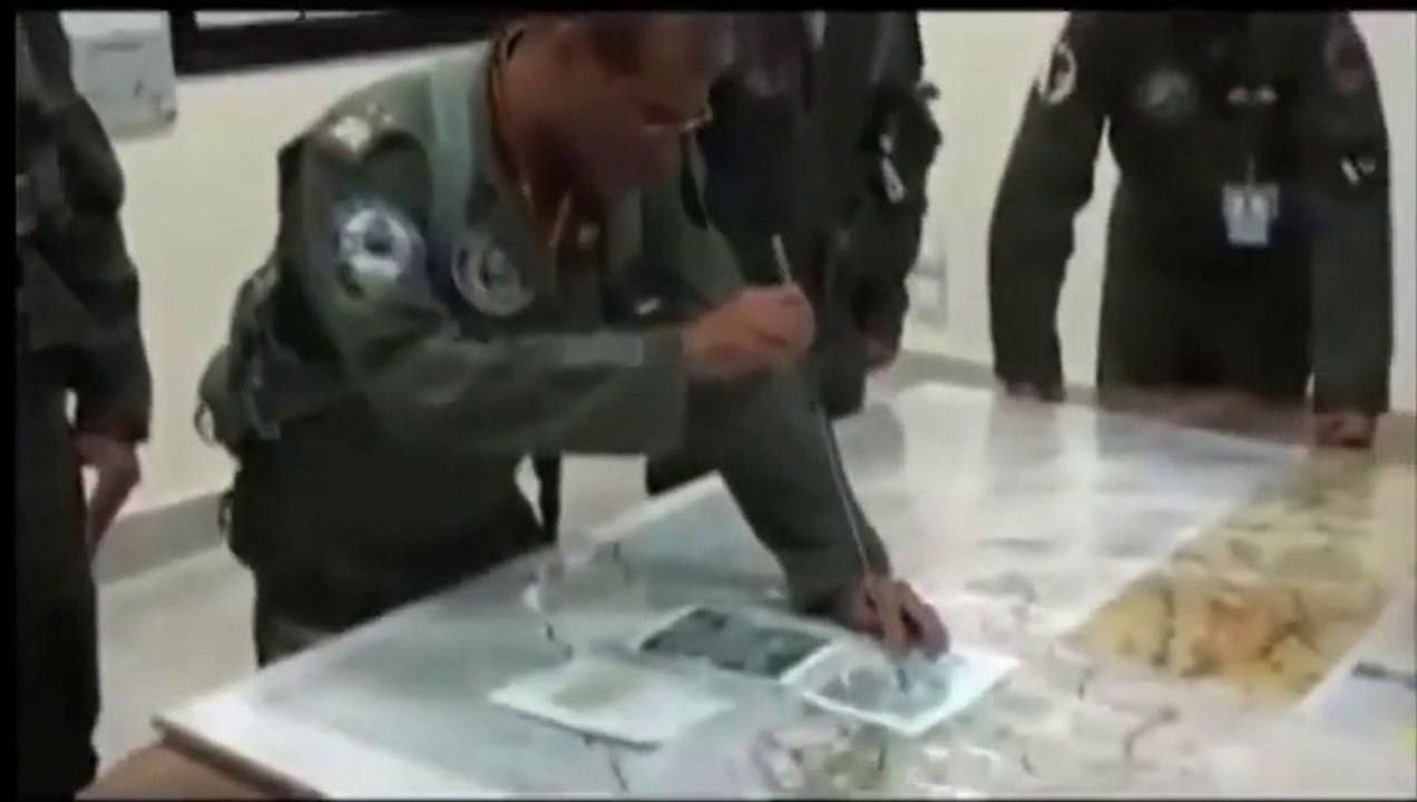 Exclusive Footage Air Chief Leading the Air Strikes in ‪Zarb e Azb‬