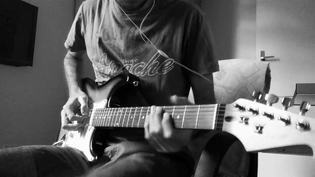 Red hot chilli peppers - She's only 18 (cover)