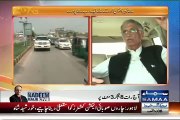 This is the Change- CM KPK travels in two Car Contingent, Stops for Ambulance