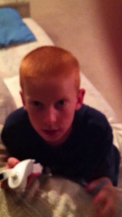 Kid Does An Amazing R2D2 Impersonation