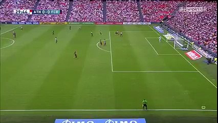 Lionel Messi proves he is human, missing a penalty for FC Barcelona