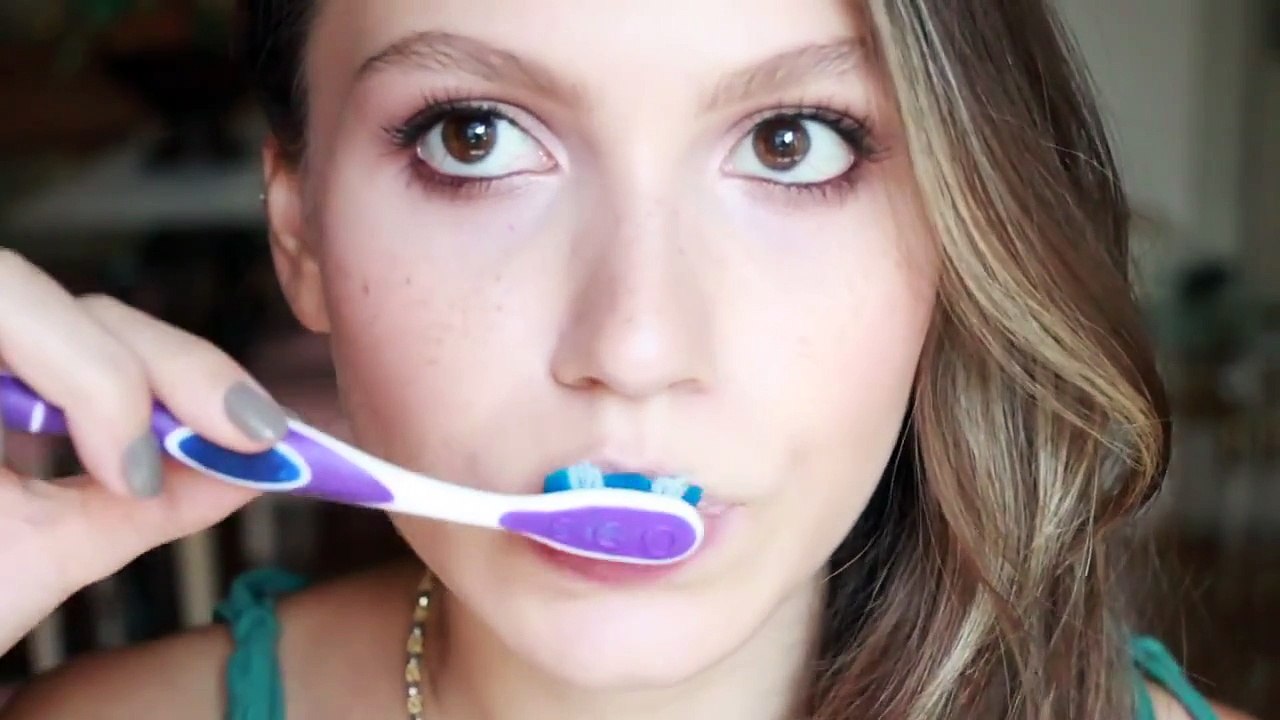 Dudaklar Nasıl Daha Dolgun Görünür