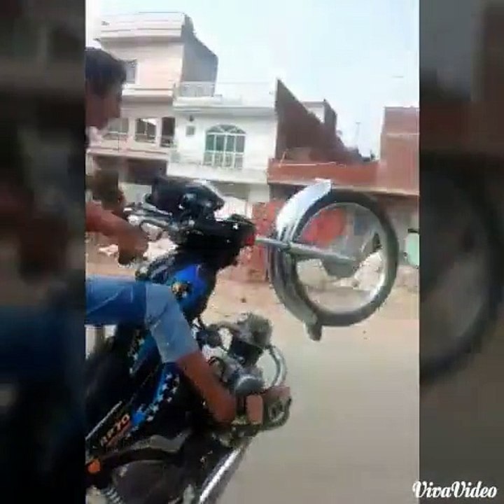 Billa BachA 302