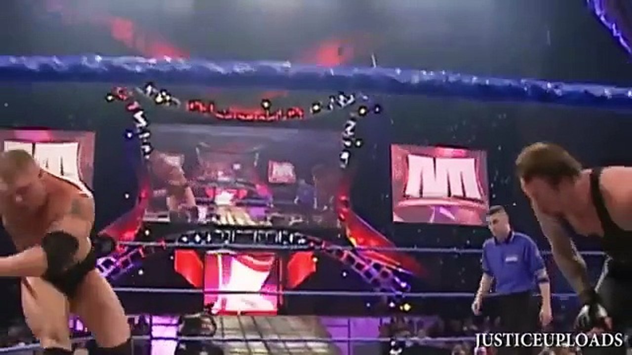 Undertaker vs Brock Lesnar ( Biker Chain Match - WWE No Mercy 2003 ) FULL HD