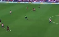 Leo Messi dribbling through the Bilbao team as if he's playing against kids..