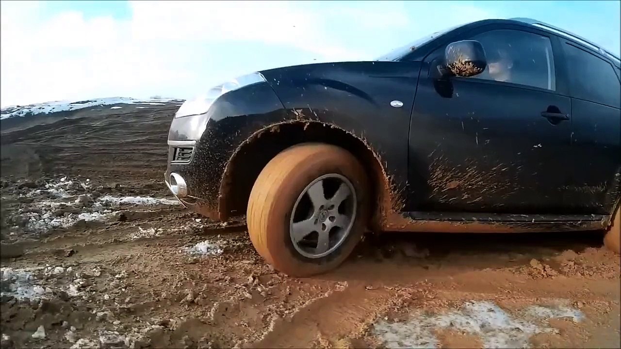 Offroad Citroen C-Crosser, Land Rover Freelander, Nissan X-Trail