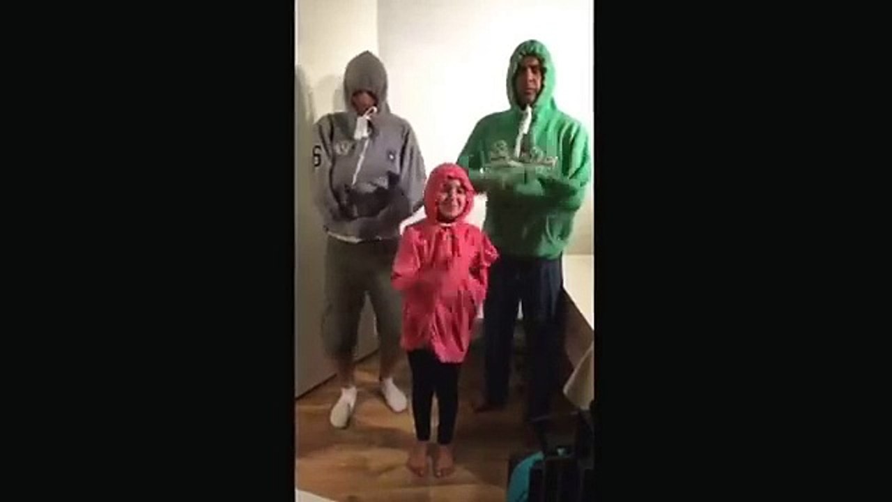 Wiggle nerds funny move