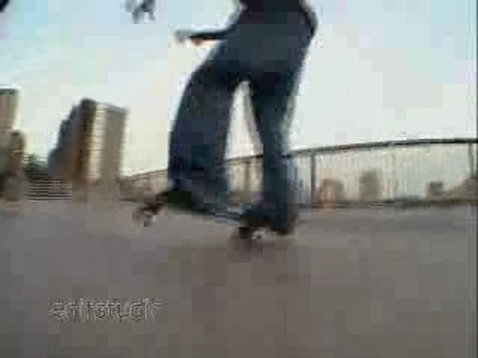 Rodney Mullen pro skateur(pas love sk8)