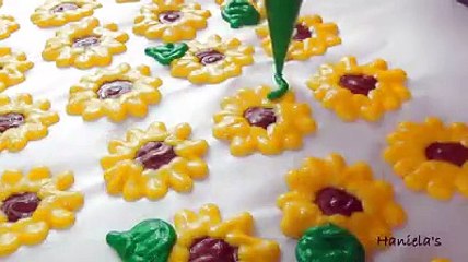 Frozen fever sunflower cake roll - Creative Ideas and Tutorials