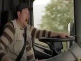 Müde LKW Fahrer - Lustig