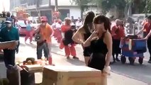 Kỳ dị với lễ hội sờ ngực gái còn 'trinh' trong tháng cô hồn ở Trung Quốc