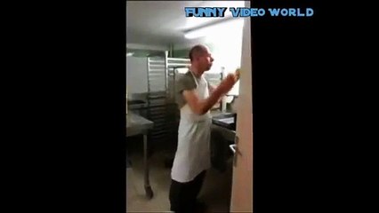 The easiest way to Terrifying a Man in the World