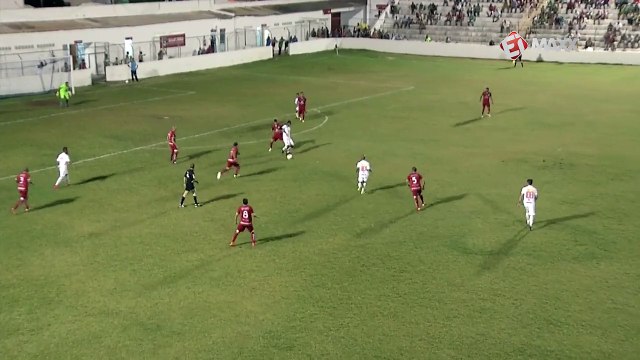 Pardal recebe na área, limpa a jogada e quase empata a partida para o América-RN