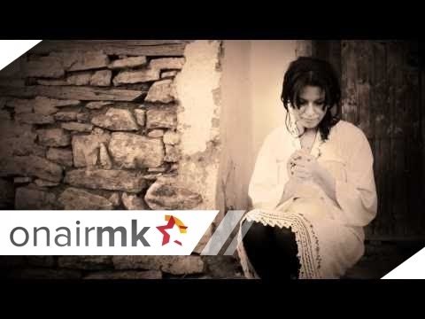 Elena Velevska-Ah pusti pari