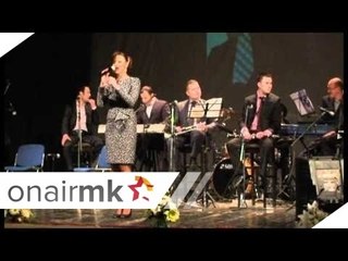 ELENA VELEVSKA-BEL LEBEDE