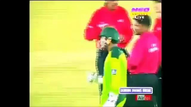 Cricket Fight, Gautam Gambhir Vs Kamran Akmal,Ind Vs Pak