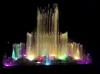 MUSICAL FOUNTAIN OF BRINDAVAN GARDEN ,MYSORE BY MADHAV