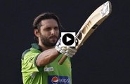 Shahid Afridi Fastest Century - 103 runs off 37 balls in ODI against Sri Lanka in 1996