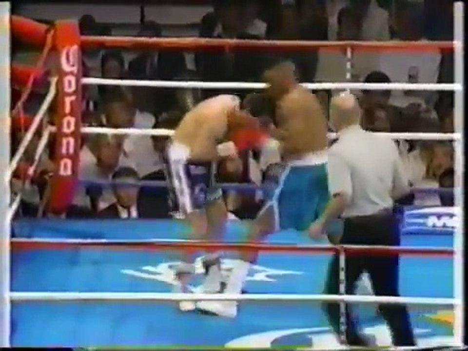 (rds 1,2) Julio Cesar Chavez vs Frankie Randall (II)