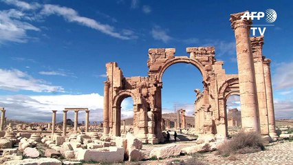Islamic State group blows up temple in Syria's Palmyra