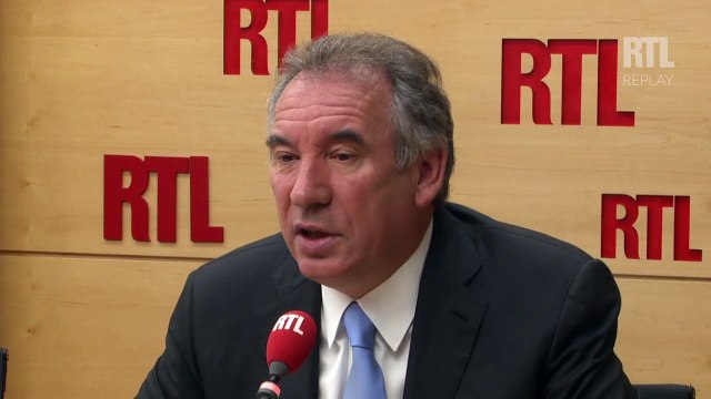Chine : La crise va venir jusqu'à notre pays comme Tchernobyl , selon François Bayrou