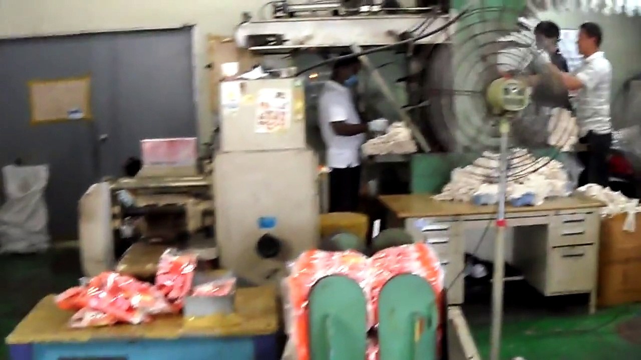 making  rubber coating  gloves