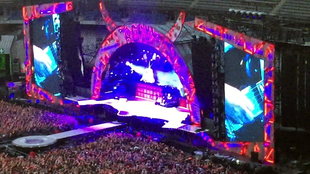 ACDC Hells Bells Stade de France 26 mai 2015