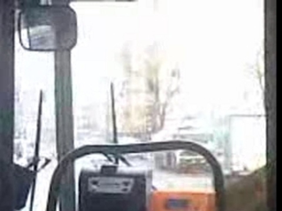 Ikarus ht8E nın ıcınden cekım