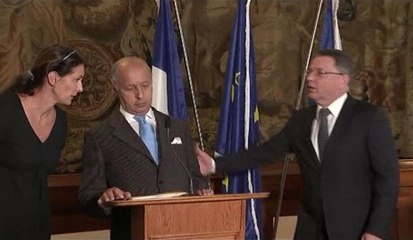 Laurent Fabius victime d'un malaise à Prague