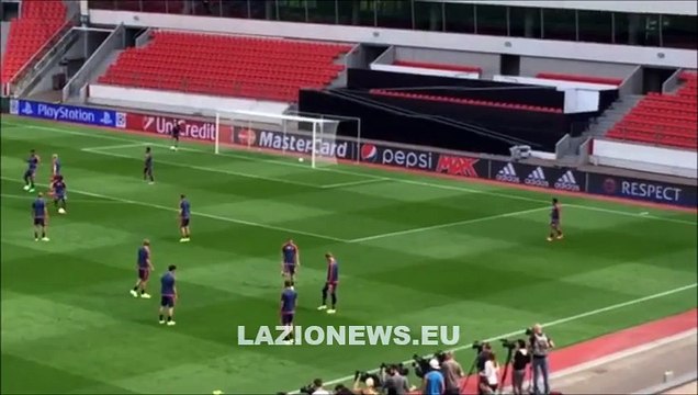 Bayer-Lazio, la seduta di rifinitura dei tedeschi (25082015)