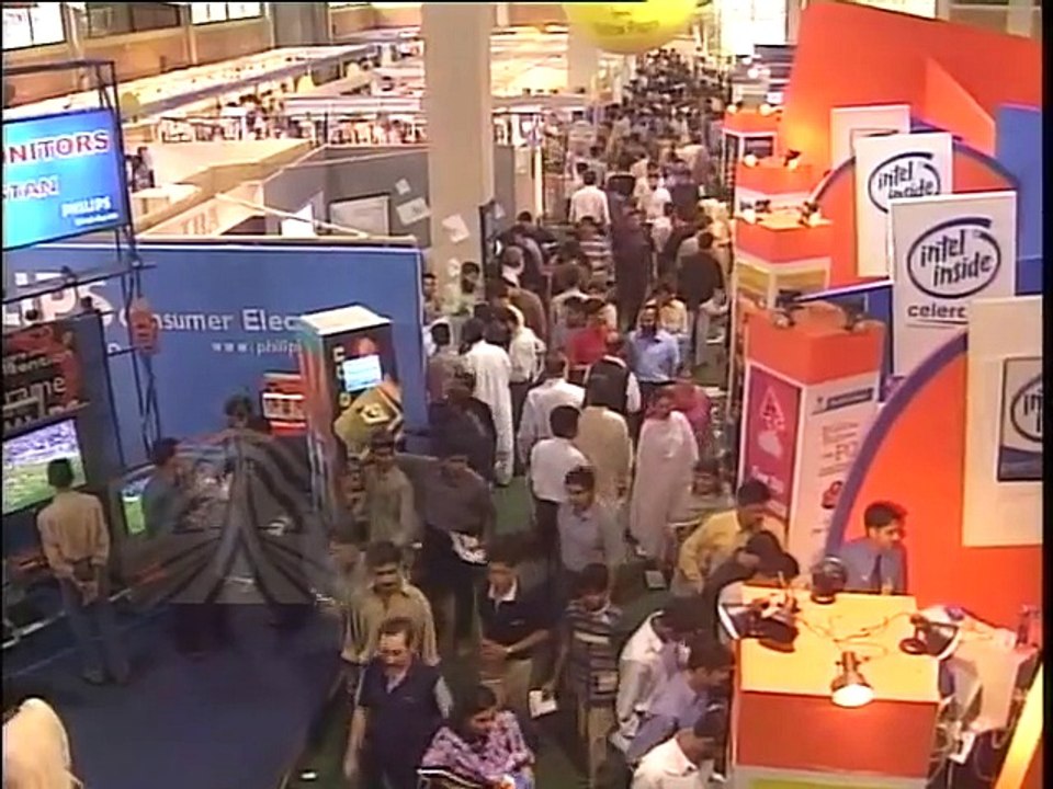 Shabbir Ibne Adil, PTV, News Report: ITCN Exhibtion Last day (2002)
