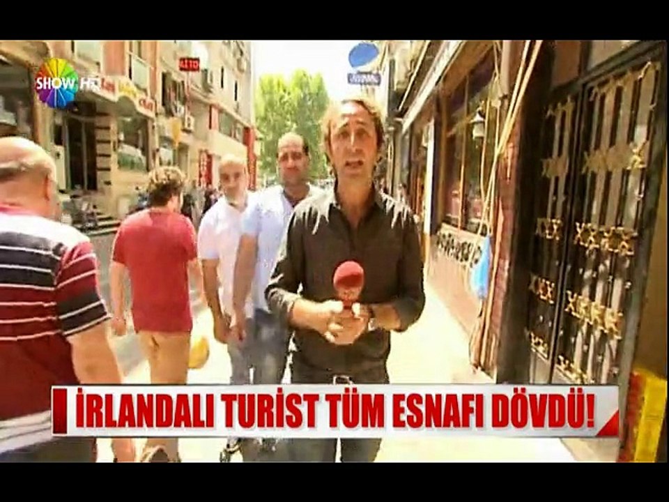 İrlandalı Turist tüm esnafı dövdü