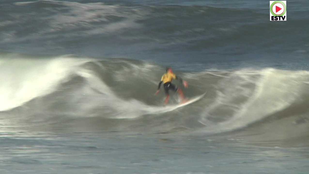 Pro Anglet 2015 surfing contest day 1 - Euskadi Surf TV