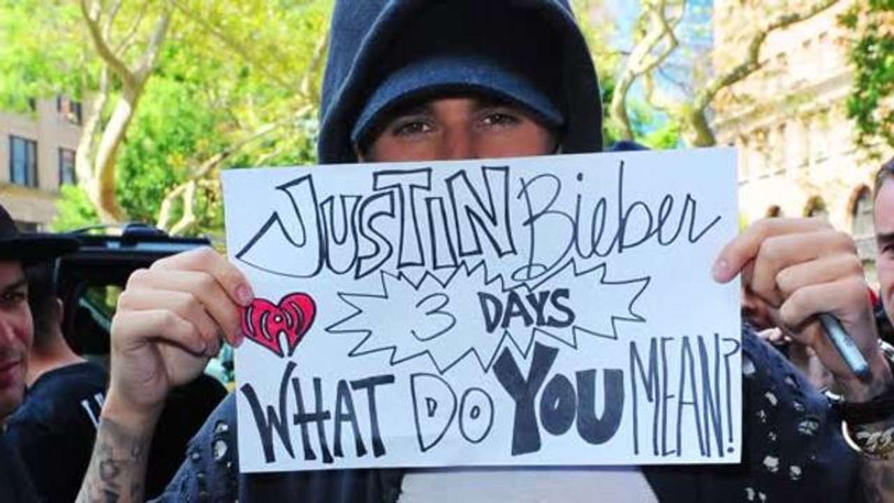 Bieber Prohibited From Live Interviews