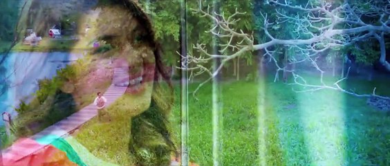 Vaalu Engaathan Porrandha Video Song