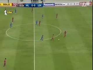 خطأ حارس لخويا القطري يتسبب في هدف في مرماه