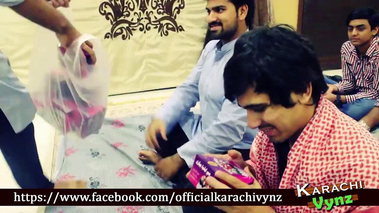 The MITHAI HUNT in Masjid on 27th Taravee by Karachi Vynz