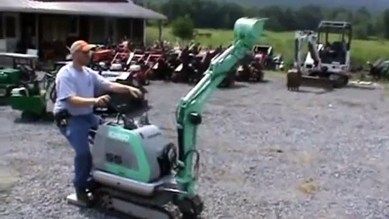 Kobelco SS Mini Excavator Compact Mini 2 Speed AWSOME LITTLE MACHINE FOR SALE MARK SUPPLY CO