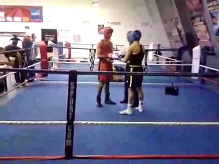 boxe anglaise gagne par KO