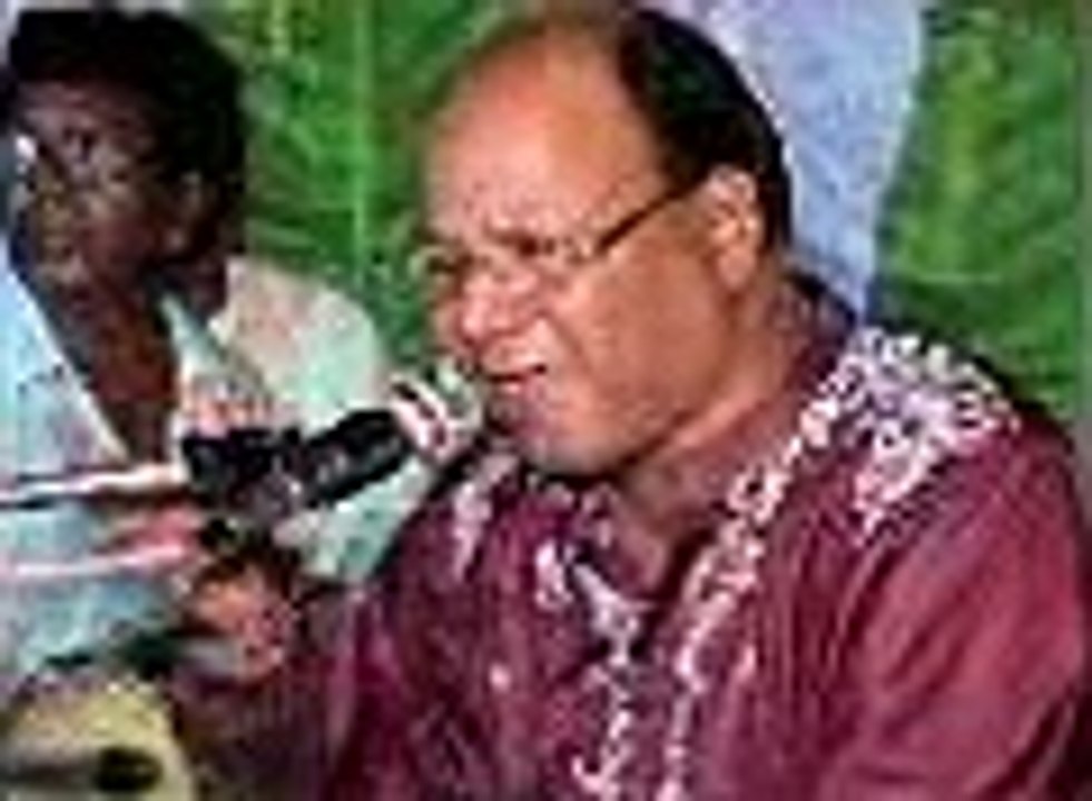 Muhammad Aziz Live Singing