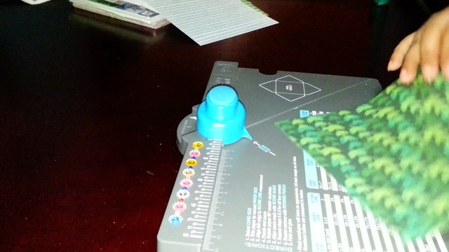 How to make an envelope using We R Memory Keepers Envelope Punch Board