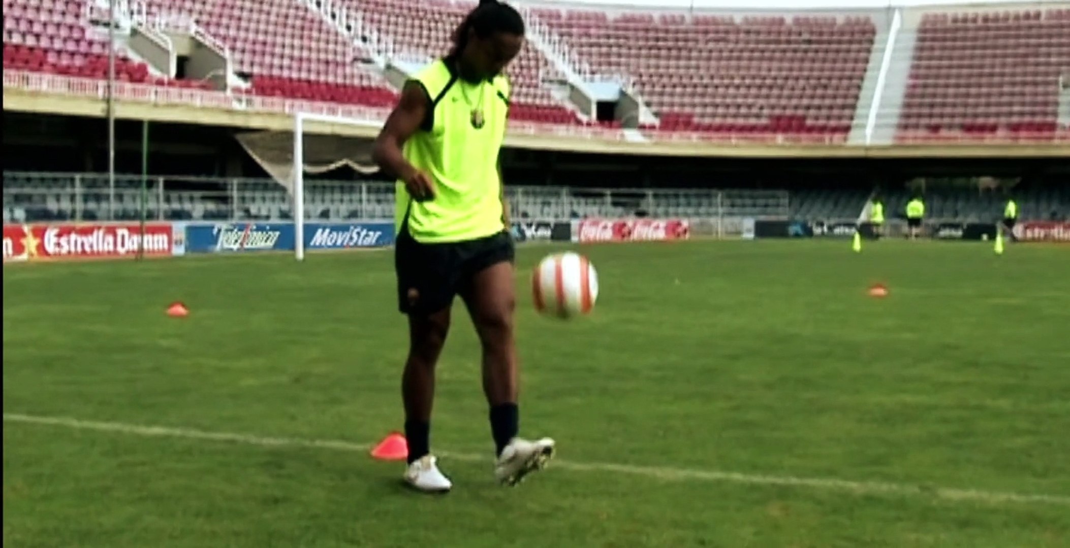 ronaldinho nike crossbar