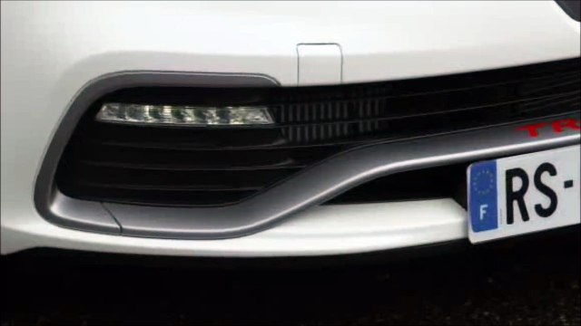 Presentation Renault Clio 4 RS Trophy 220 EDC