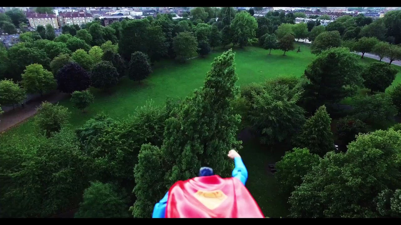 Phantom 3 Superman - Superman figurine duct taped under drone flies over London