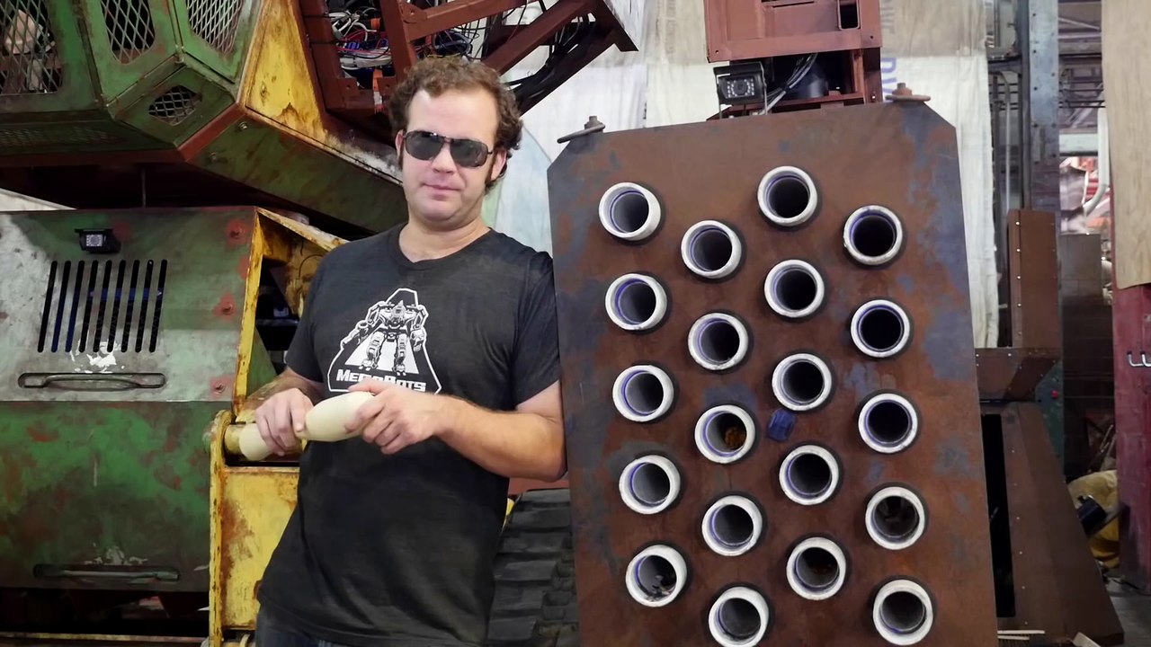 Operation Schwarzenegger - Combat de Mega Robots entre les USA et le JAPON