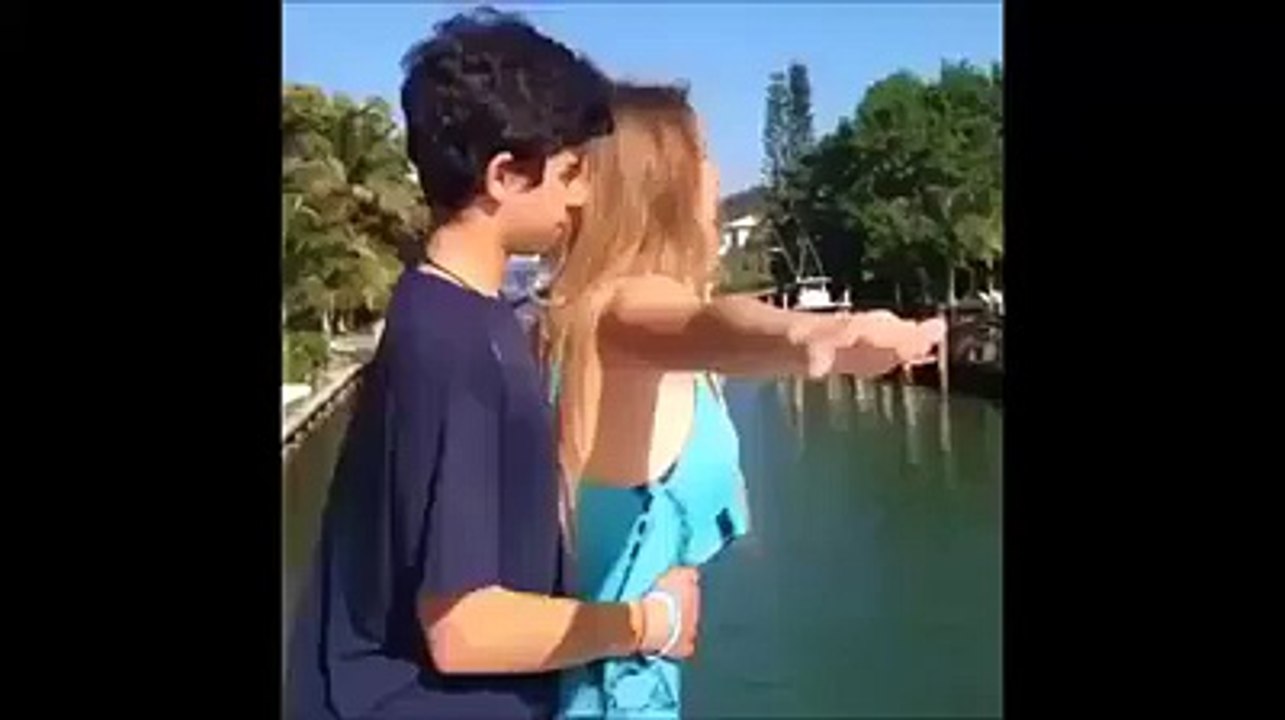 Romantic Funny titanic Relation..... LOL