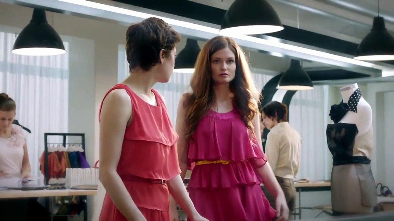 Rebecca & Juliette with Enrico - Part 038 (Ep. 4112)