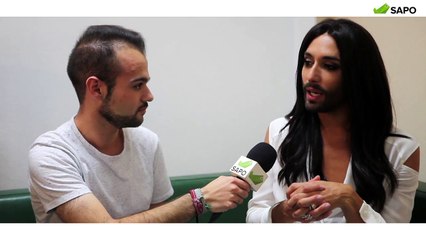 Conchita Wurst x SAPO - Uso a minha aparência para defender aquilo em que acredito - Lisbona, agosto 2015