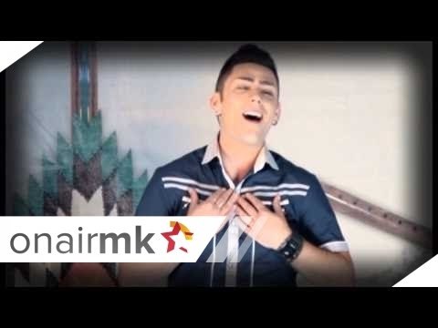 PECE PETROVSKI NASITE MAKEDONCI(FOLK FEST SPASOVDEN 2013)