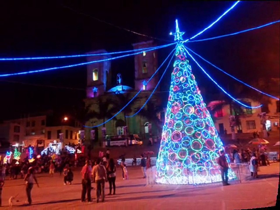 DECORACION ILUMINACION NAVIDEÑA ARBOLES DE NAVIDAD JIMARCOL JILUZ